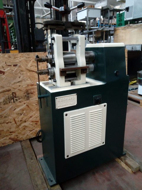 Laminatoio per bar usato